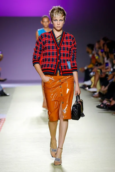 Look 6
